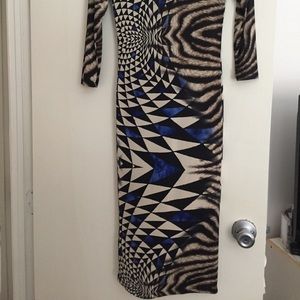 Women’s / Juniors Dress Small